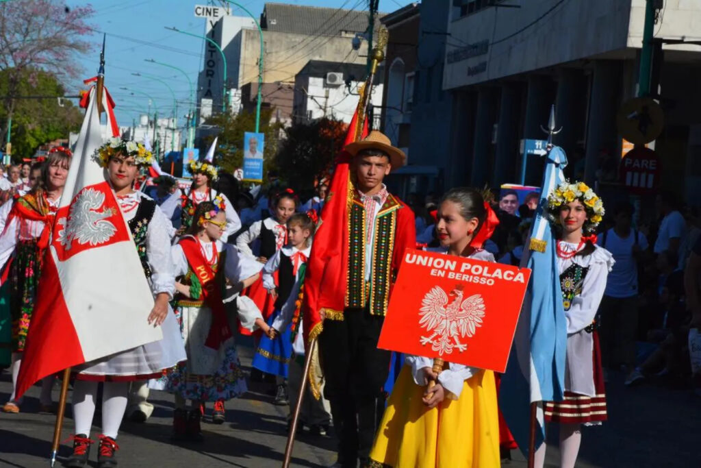 Fiesta Provincial del Inmigrante: este domingo se realizará el Arribo Simbólico en Berisso