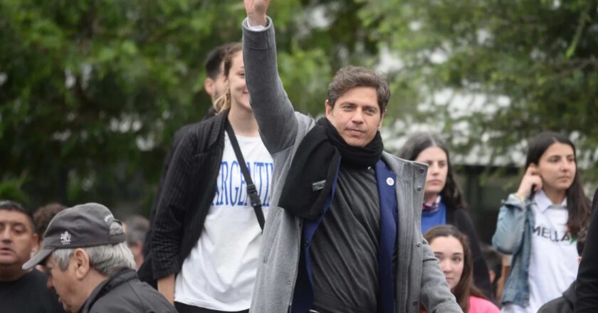 Axel Kicillof encabeza el acto por el 17 de octubre en Berisso en medio de la pelea abierta en el PJ