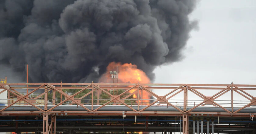  Un incendio en YPF generó preocupación, pero fue controlado rápidamente y terminó en una falsa alarma