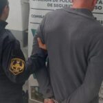 Detenido por intentar apuñalar a su pareja