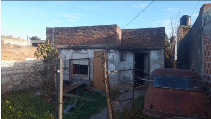 Trágico Hallazgo en Berisso: Investigan la Muerte de un Hombre en Situación de Vulnerabilidad