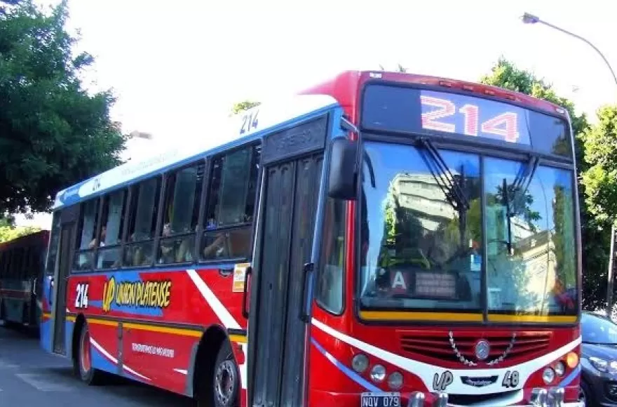 El boleto no da respiro: subió más del 70 % en nueve meses y desde este jueves vuelve a aumentar