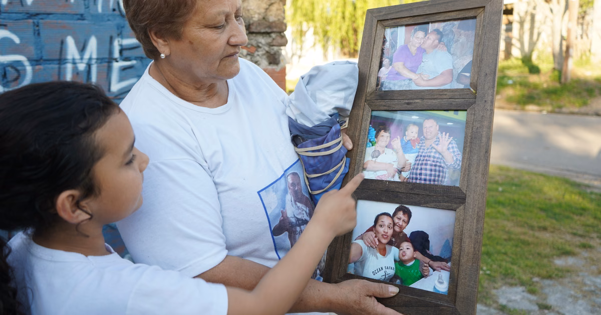 La familia de Lolo Regueiro vuelve a marchar en La Plata para pedir justicia a 4 años de su muerte