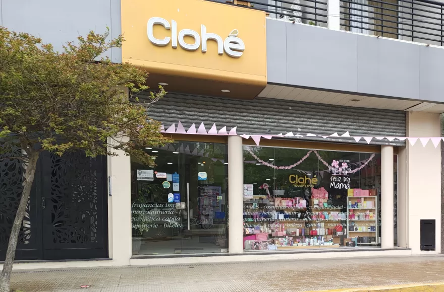 Berisso se viste de rosa: comercios del centro adhieren a la campaña de prevención del cáncer de mama