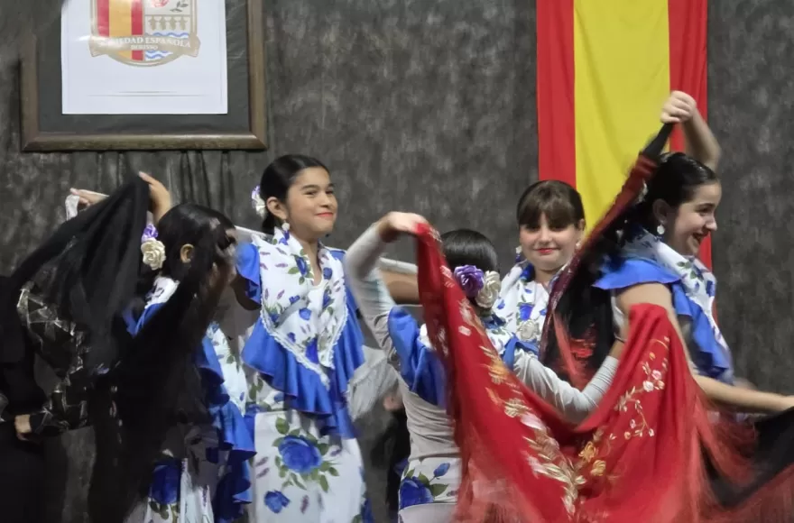 Flamenco, comidas típicas y comunidad: la Sociedad Española de Berisso invita a una noche familiar