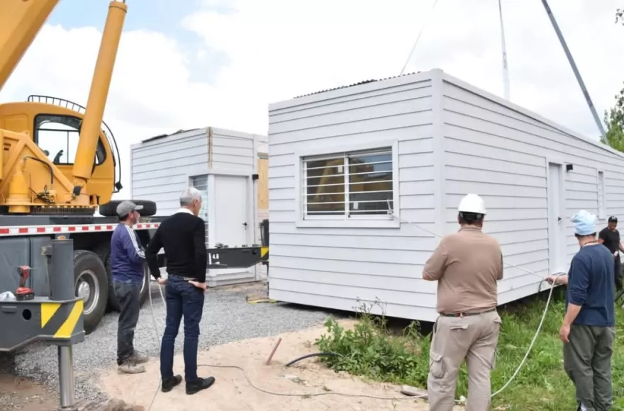 Berisso completa las viviendas modulares: 8 familias están más cerca de tener su casa